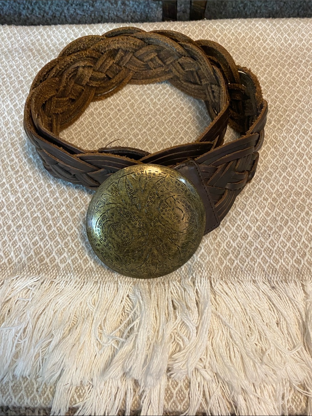 Vintage Old Navy Braided Brown Leather Belt w/Decorative Brass Medallion Y2K